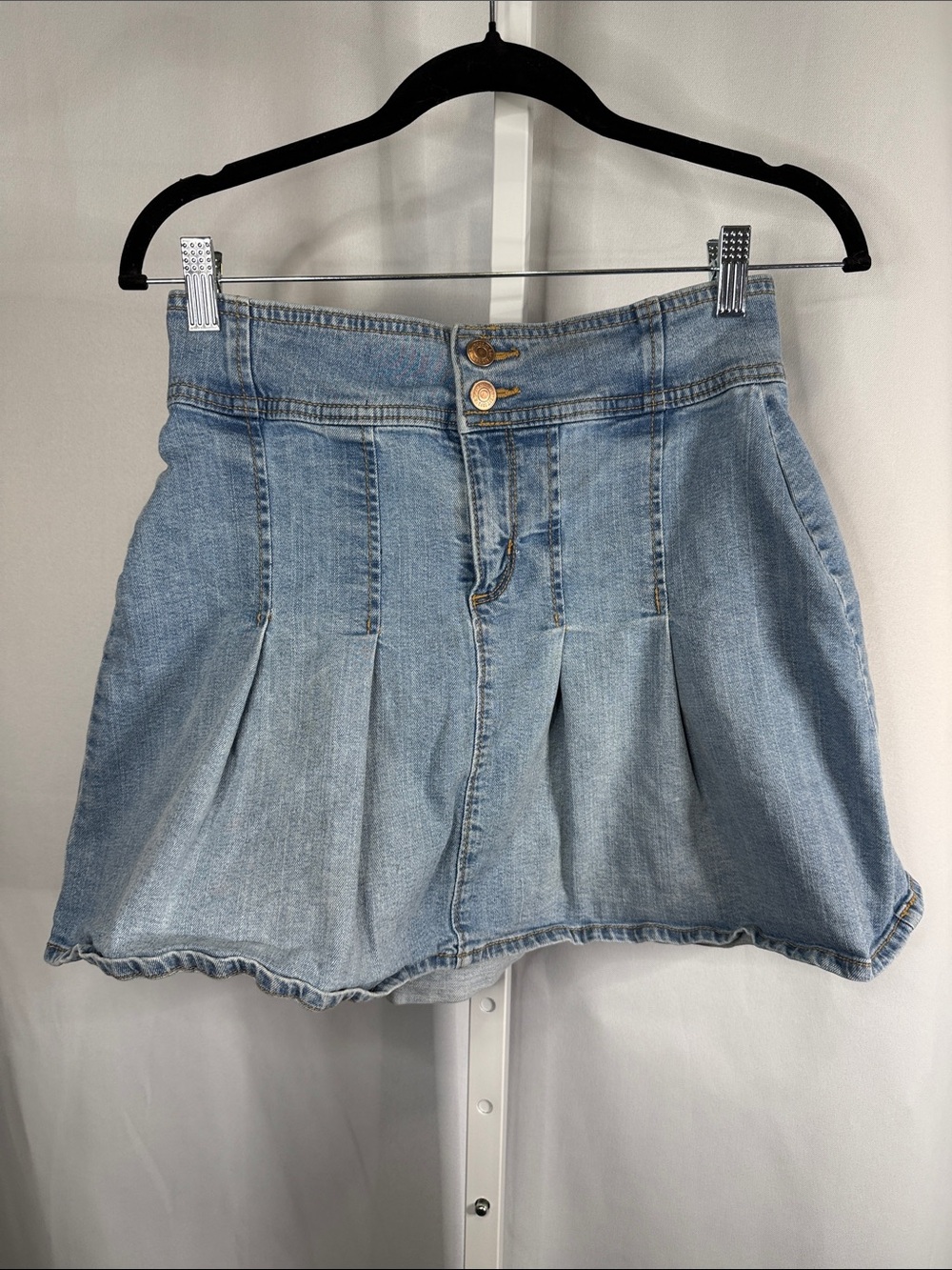 abercrombie kids Light Blue Pleated Denim Skort